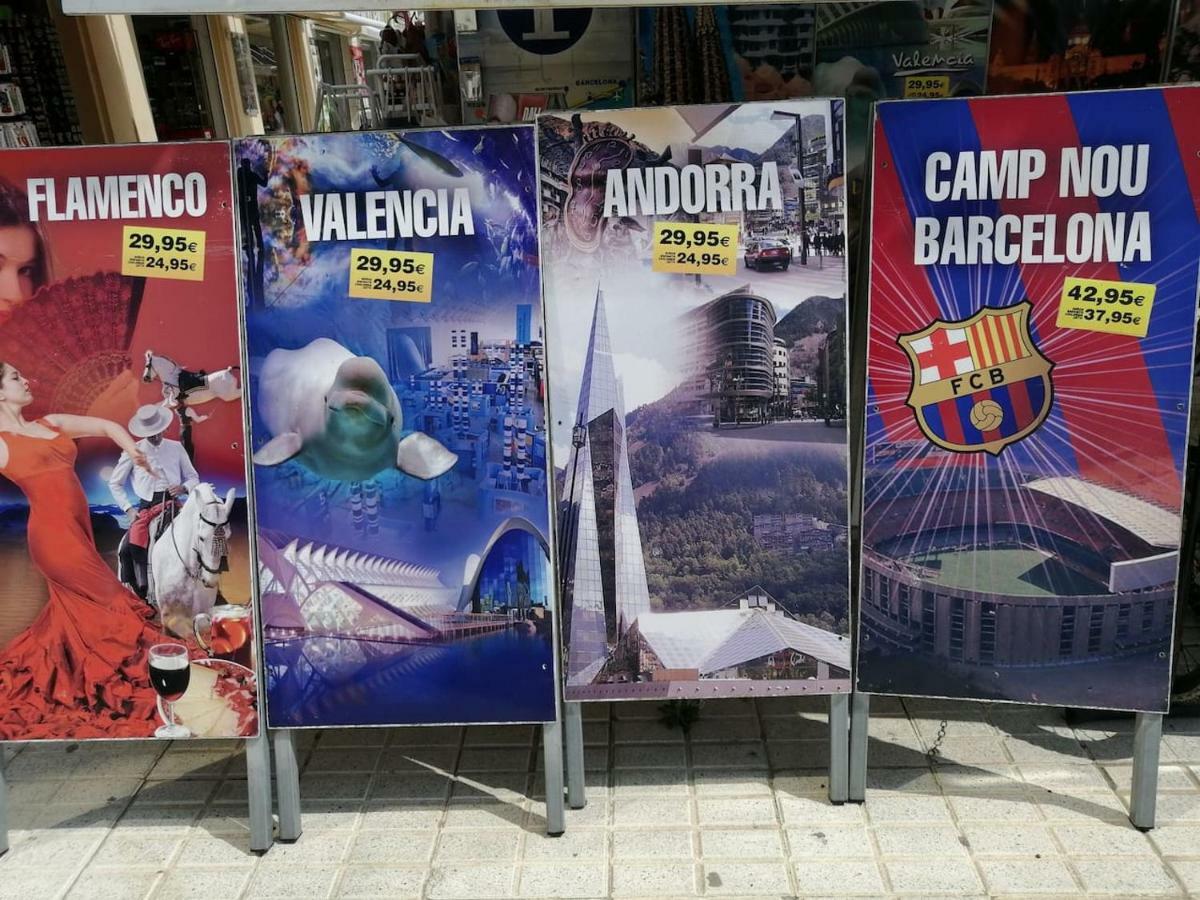 Port Aventura, Exclusivo Alojamiento La Pineda Bagian luar foto