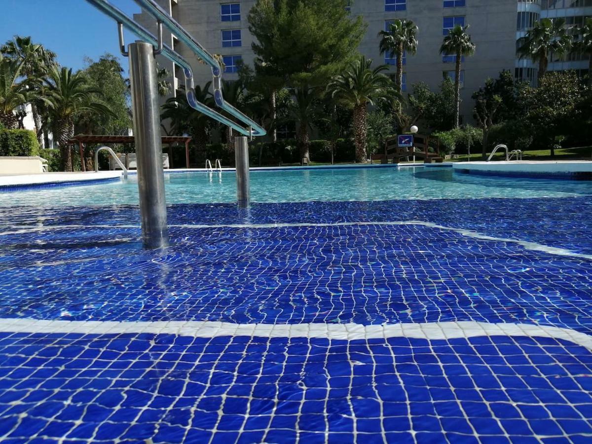 Port Aventura, Exclusivo Alojamiento La Pineda Bagian luar foto