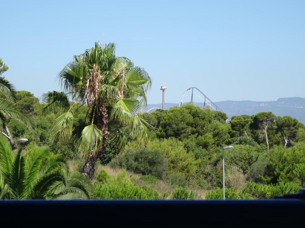Port Aventura, Exclusivo Alojamiento La Pineda Bagian luar foto